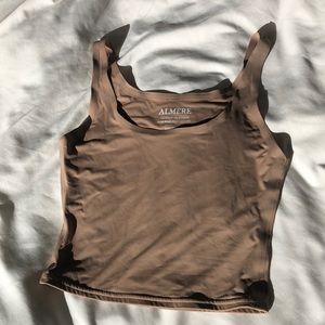 Almere Double-Lined Contour Tank Top